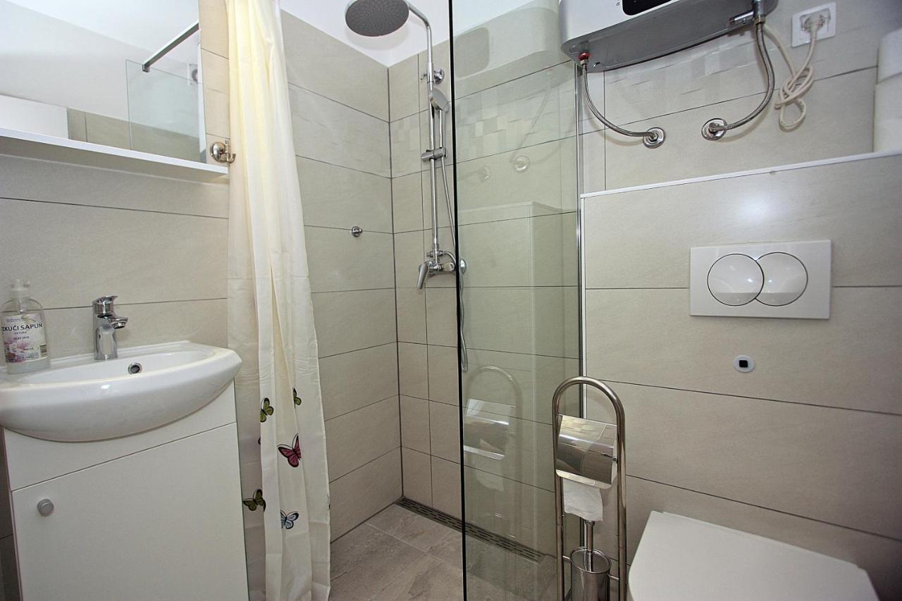 Apartments With Wifi Supetar, Brac - 5665 Екстериор снимка